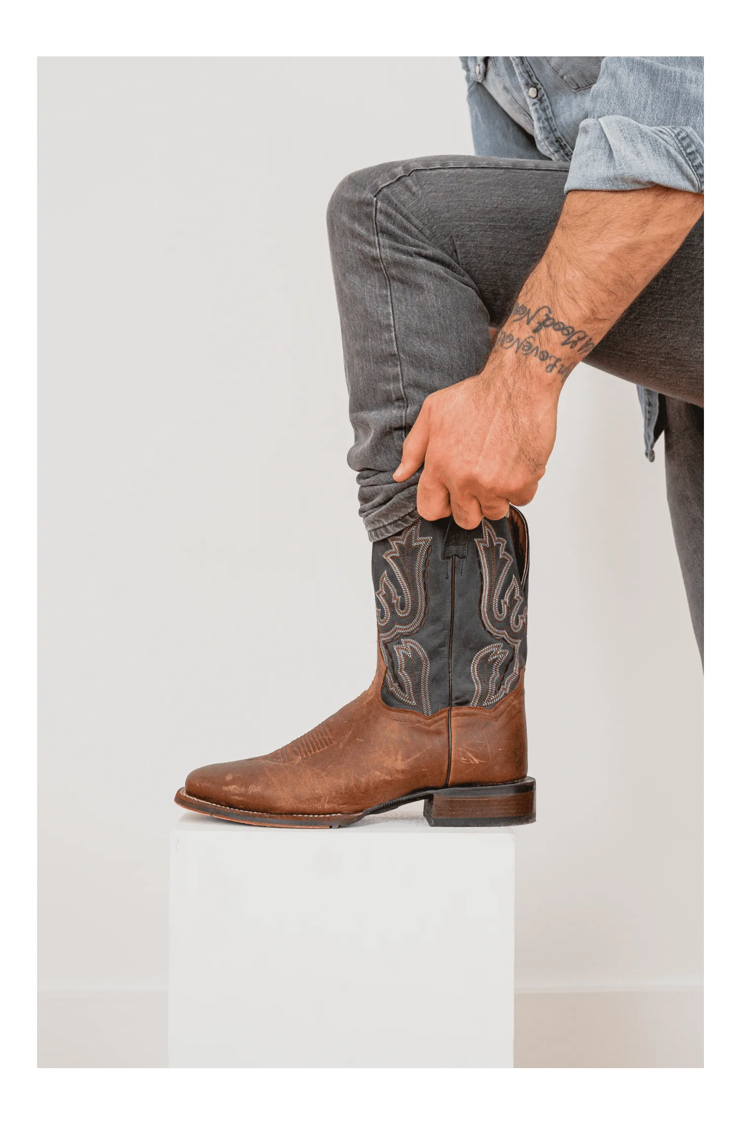 WINSLOW LEATHER BOOT